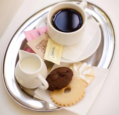 Silver tray coffee service only at Román Salon