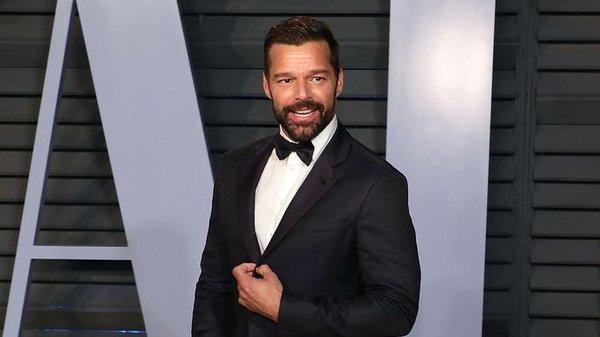 THE SWEET LIFE! SEE INSIDE RICKY MARTIN’S MODERN MANSION IN BEVERLY HILLS