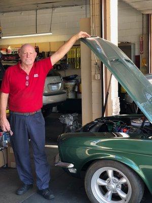 Our auto expert, Ron, owner of A&E Automotive.