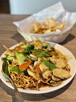 Chicken Pan Fried Crispy Noodle