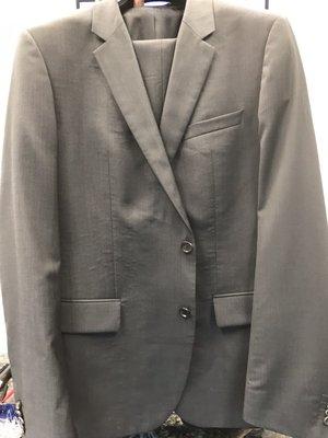 Brand new suit after 1 dry cleaning at Hakuyosha