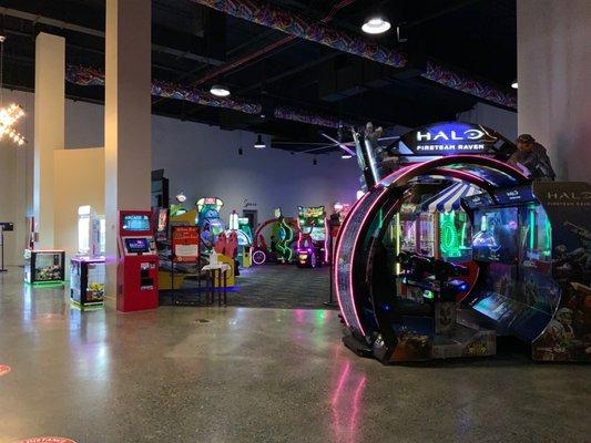 Fun center/ Arcade Amusement