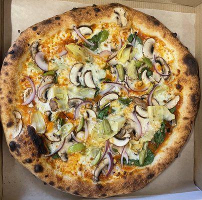 Great Valley
Red sauce, mozzarella, spinach, mushroom, red onion, mixed olive, artichoke, garlic