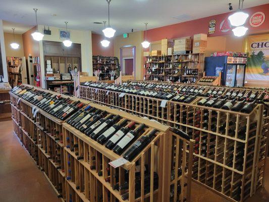 Modest curated selection of domestic and international wines, fair prices too.