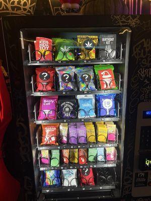 Cool vending machine