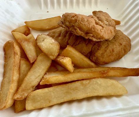 The children's chicken tender meal.