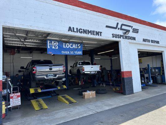 JC Alignment Huntington Beach Ca. Best alignment shop in OC. Been using them for all my vehicles for years.