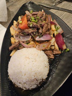 Lomo Saltado