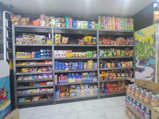 Snack wall