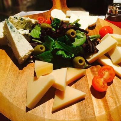 Italian cheese platter