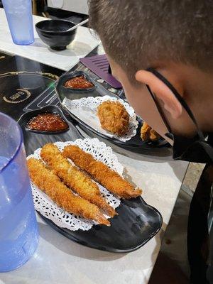 No kids menu. Fried shrimp and Korean Fried Chicken I ordered off the appetizer menu. $8.99 for each item.