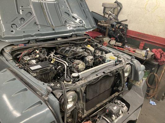 2013 Jeep 3.7 liter engine replacement