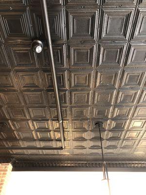 Nice ceiling !