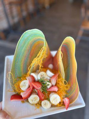 Rainbow crepe is so GOOD!