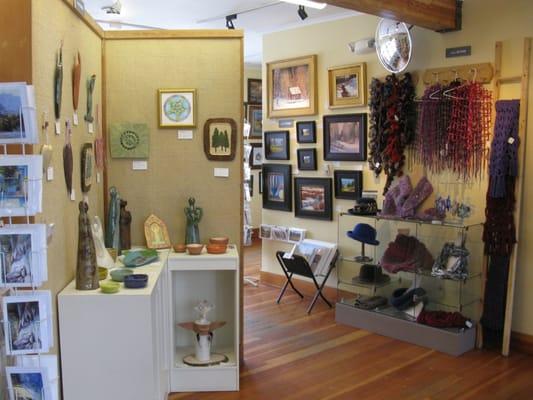 ARTisan Shop interior