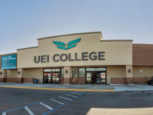 Front view of UEI College Garden Grove.