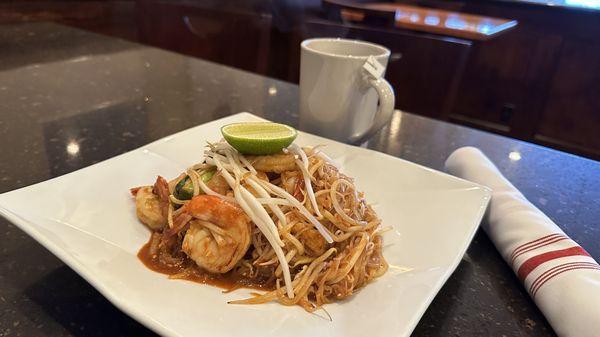 Shrimp N1. Pad Thai