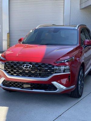 Hyundai calligraphy red on brow 2023 . A beauty!!!