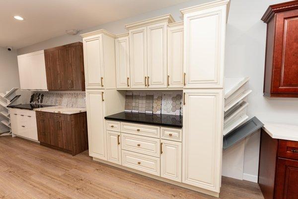 LAH Kitchen Cabinets