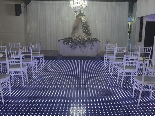 PARTY HALL UP TO 300 GUEST 
WEDDING 
15 ANERA 
SWEET SIXTEEN 
CORPORATE EVENTS 
ETC 760 9606491