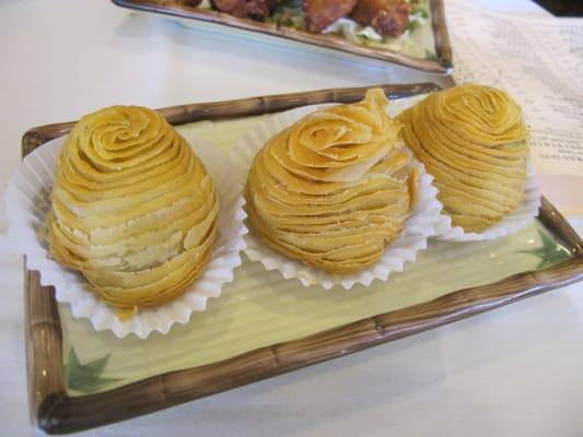 Deep Fried Chive Dumplings... exceptional !