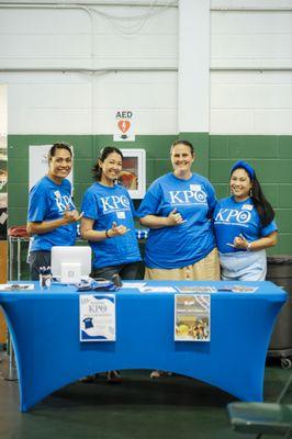 Kaleihiwa Parent Organization help to provide support in all school events.