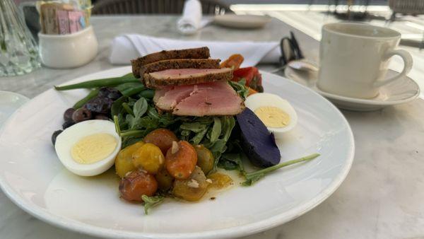 Niçoise salad