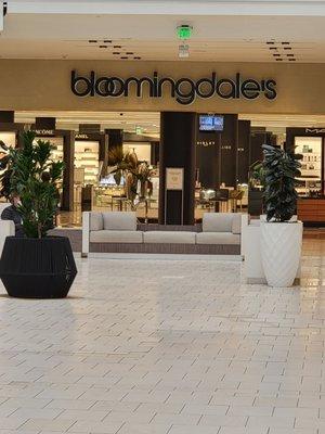 Bloomingdale's