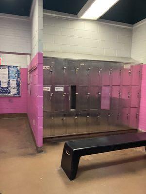 Fall 2023 women lockers