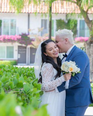 What a lovely couple! They got married in Laguna Hills Court House. It was a small, intimate, beautiful wedding.