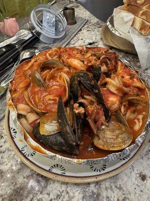 Seafood Italiano with red sauce