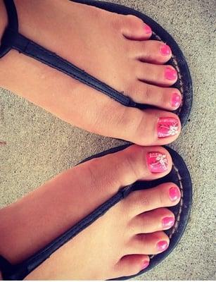 Clean pedi! Pink!