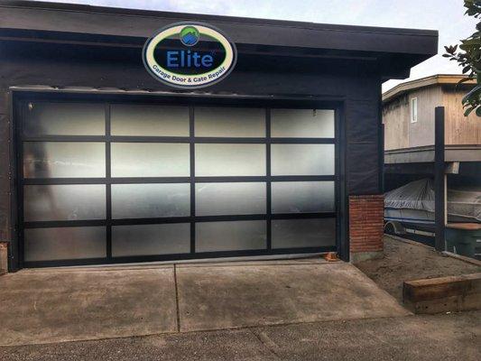 Elite Garage Door & Gate Repair Of Tacoma AT WORK