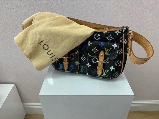 Louis Vuitton Purse