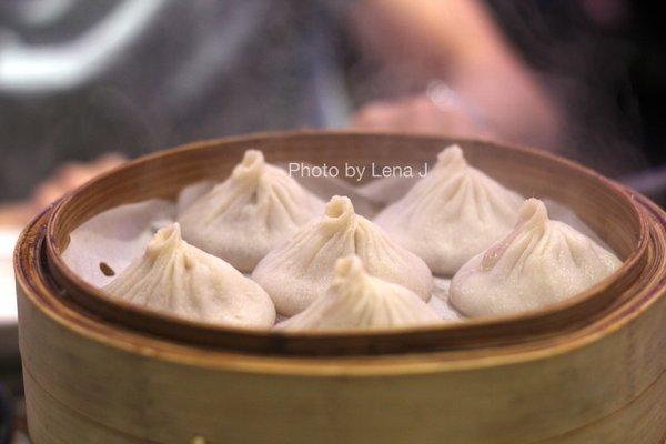 Pork Soup Dumpling 豫园小笼包 (free with order promo) - great!