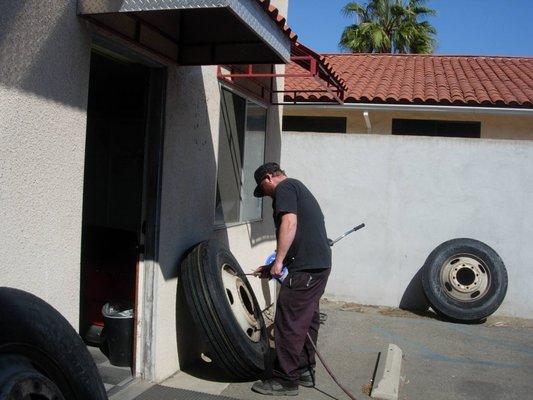 Medium Duty Tire replacement