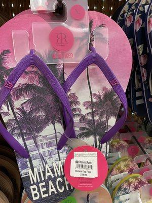 Flip flops.