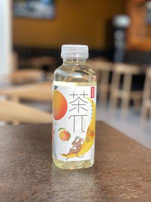 Peach oolong tea, listed as a Chapai Fruit Tea on their menu.