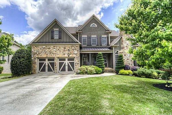 This property is for sale in Beautiful Barnes Mill Subdivision.  Listed for $490,000