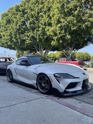 Front fender painted, lip installed