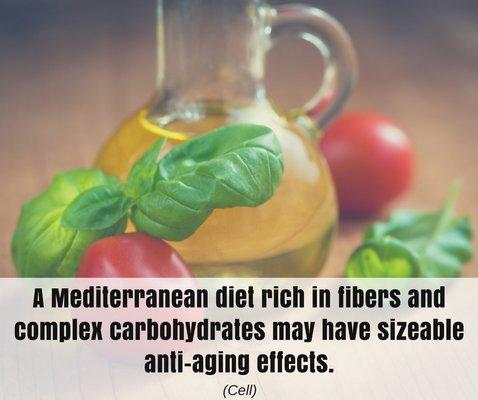 A #MediterraneanDiet rich in #fibers and complex #carbohydrates may have sizeable anti-aging effects, especially when combine...