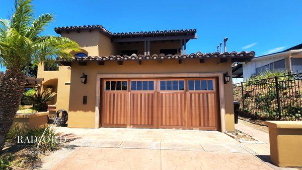 Pacific Beach
 Steel w/ Wood Overlay
 Vertical Cedar
 Madison Square Clear Glass