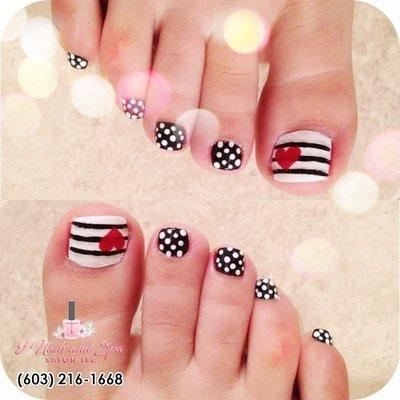 Manicure design at 9 Nails and Spa Salon LLC - Nails salon in Londonderry NH 03053