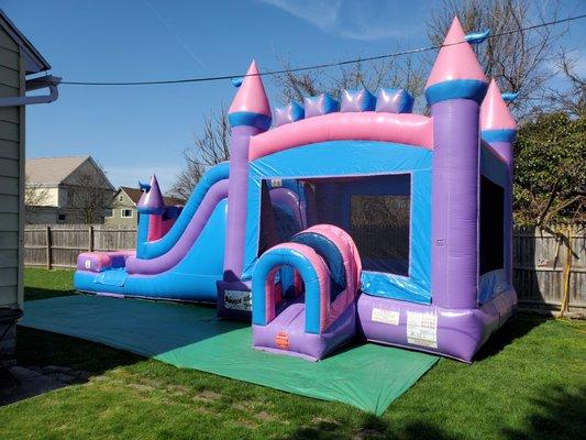 Thank you for choosing Bounce USA.

https://posts.gle/HDUyHm

www.buffalobouncehouserental.com/items/mega_princess_with_slide