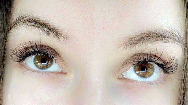 natural lashes by Amanda!