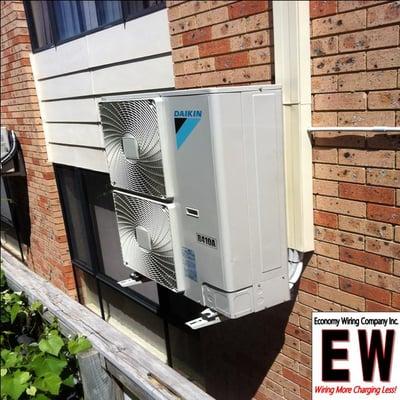 Seattle Daikin Ductless Heat Pump Dealer and Installers