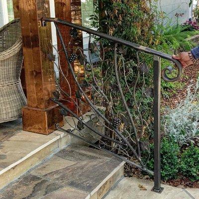 Custom-made railing