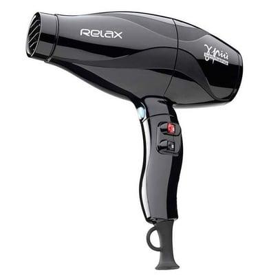 Gamma Piu Relax is the new no-stress hairdryer, ideal for protecting the hair stylist's health and for the comfort in the salon.