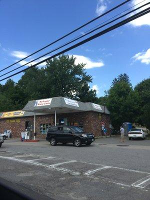 Alton Village Store & Gas -- 154 Main Street / Route 11 & Route 28A, Alton            Storefront