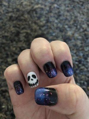 Perfectly spooky nails for Halloween!!